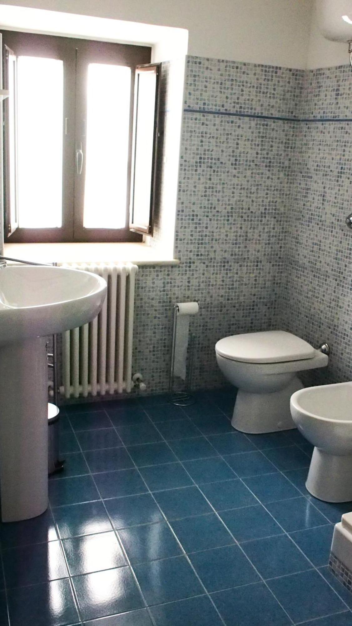 Вилла La Casa Di B Paganica Экстерьер фото